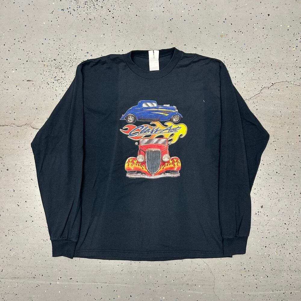Y2K Black long sleeve graphic tee with bold classic car design